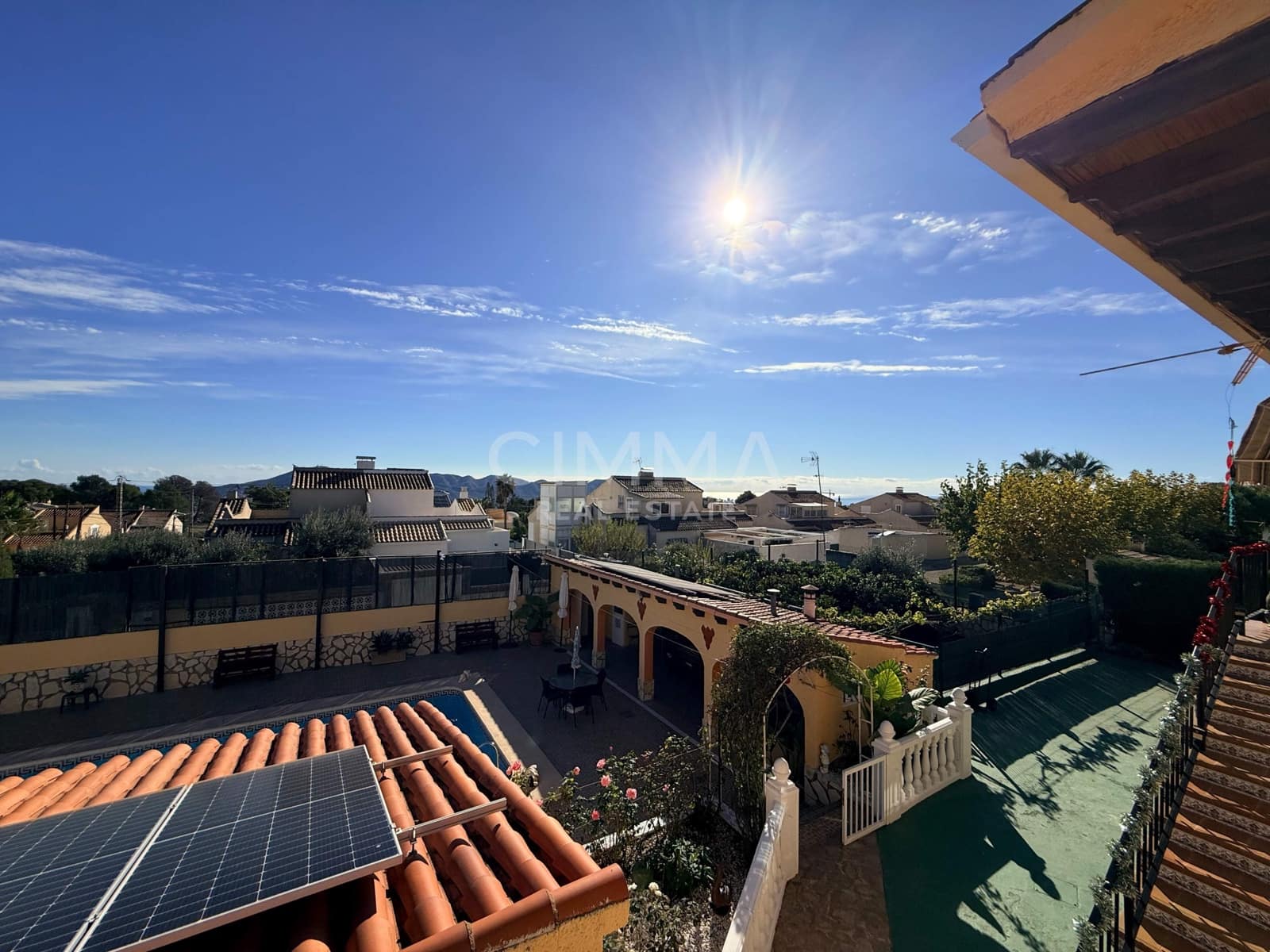 5 bedroom Villa for sale in La Nucia with pool garage - € 595,000 (Ref: 9414284)