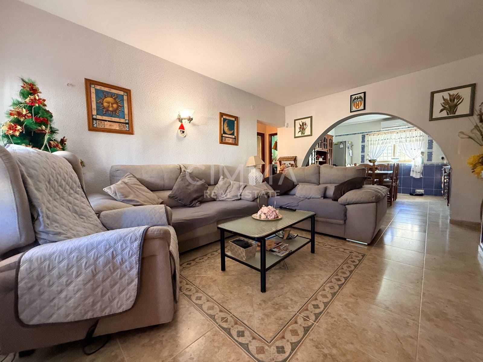 5 bedroom Villa for sale in La Nucia with pool garage - € 595,000 (Ref: 9414284)