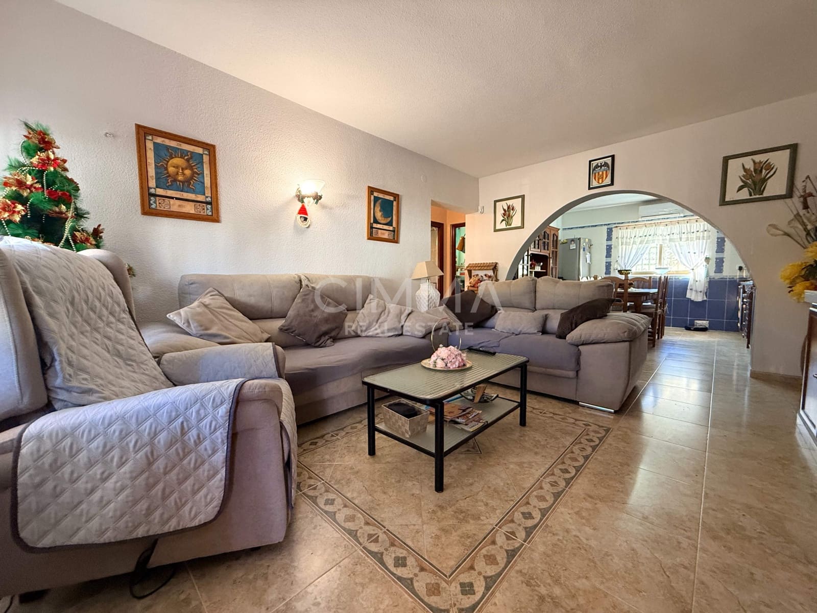 5 bedroom Villa for sale in La Nucia with pool garage - € 595,000 (Ref: 9414284)
