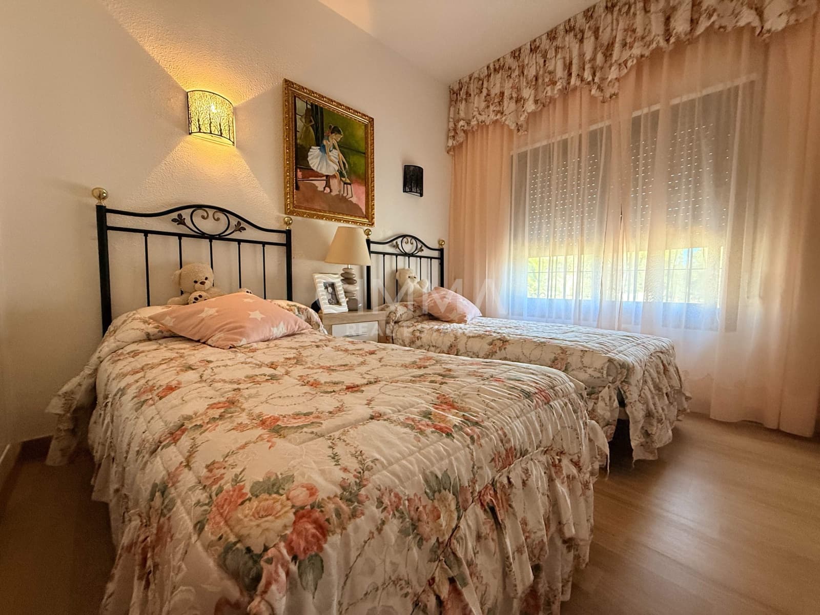 5 bedroom Villa for sale in La Nucia with pool garage - € 595,000 (Ref: 9414284)