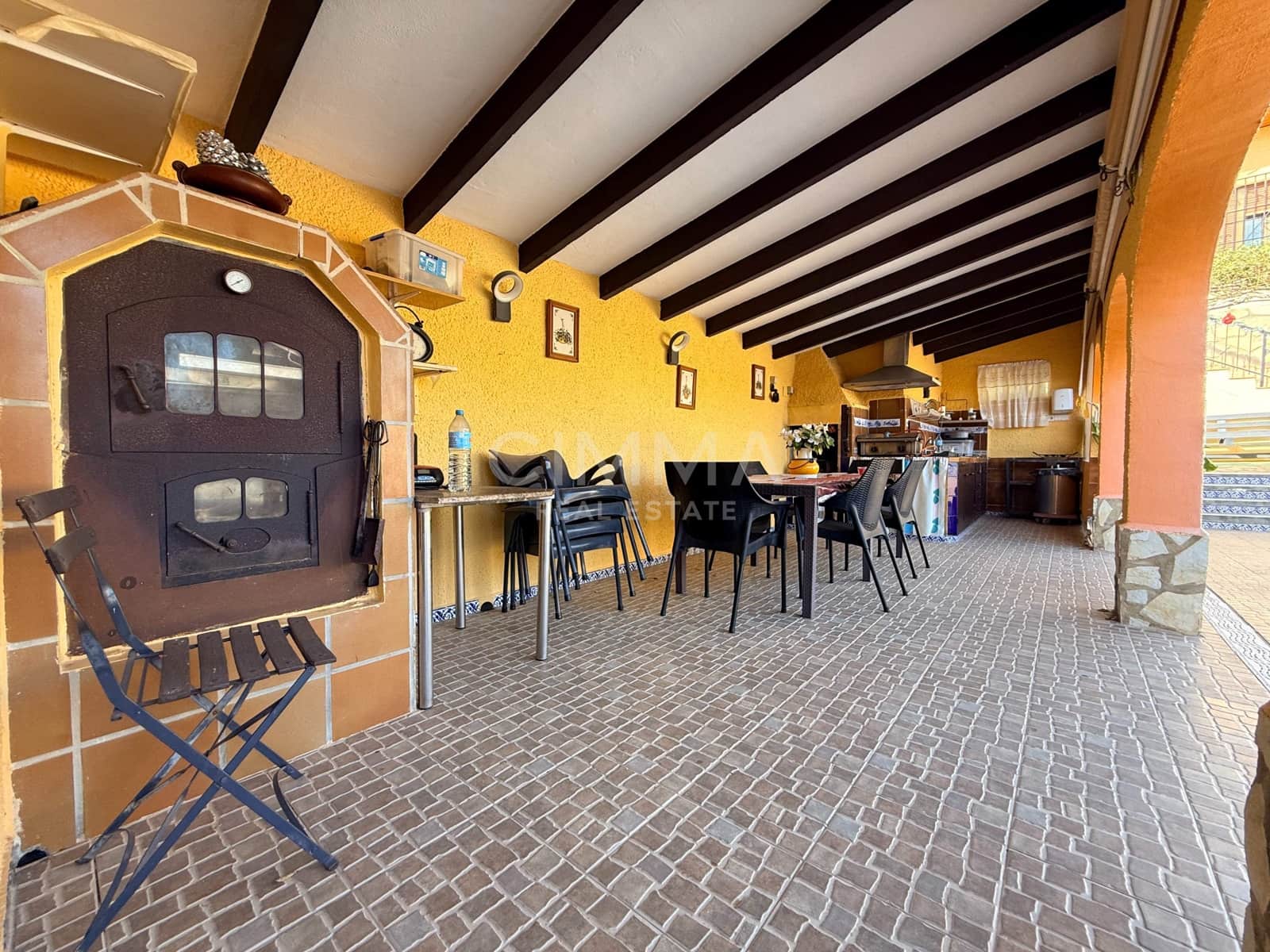 5 bedroom Villa for sale in La Nucia with pool garage - € 595,000 (Ref: 9414284)