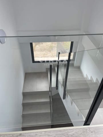 3 sypialnia Willa do wynajęcia w Alfaz del Pi / L'Alfàs del Pi z garażem - 2 950 € (Ref: 9414285)