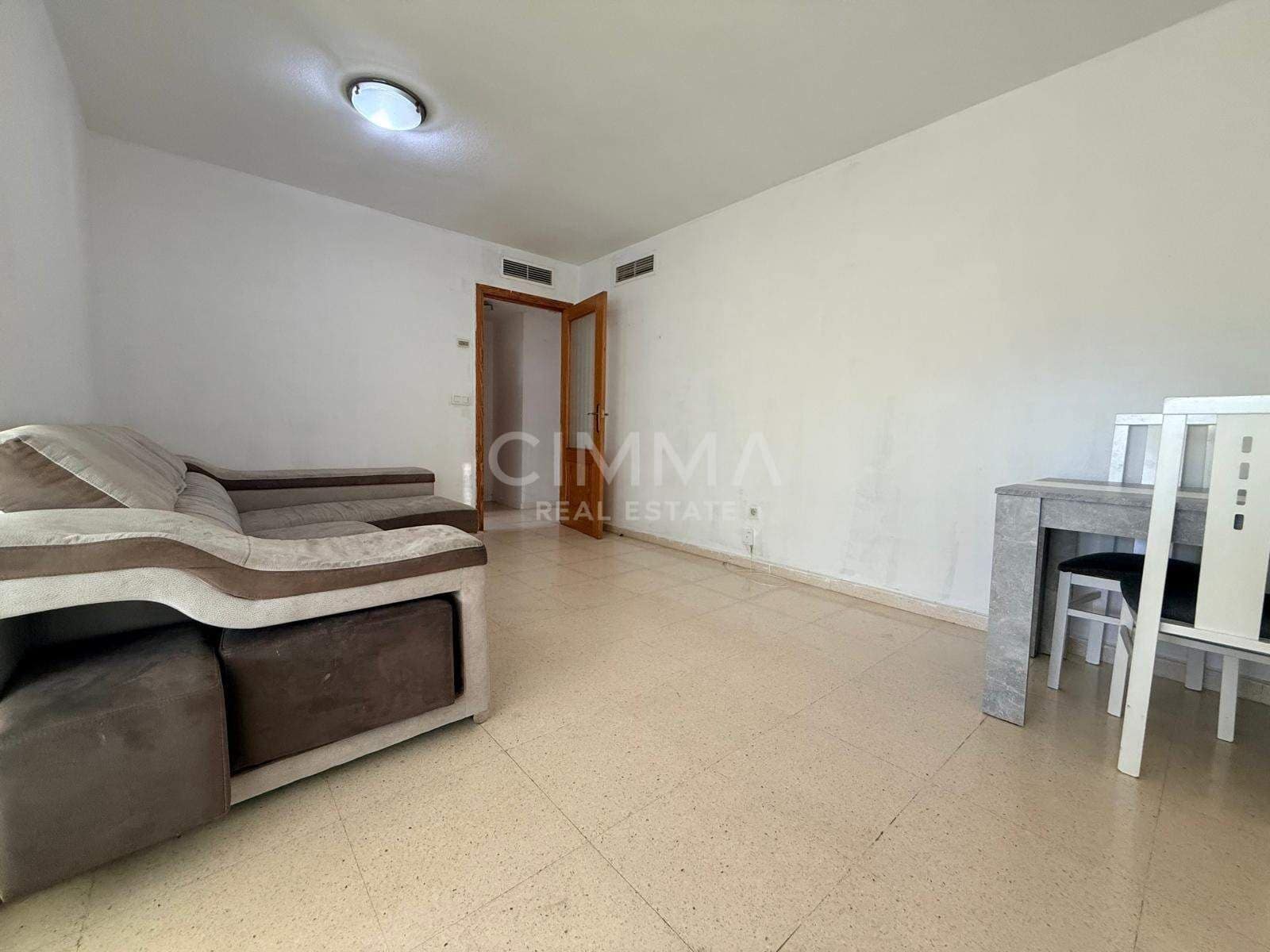 2 bedroom Apartment for sale in Benidorm with pool garage - € 265,000 (Ref: 9416039)