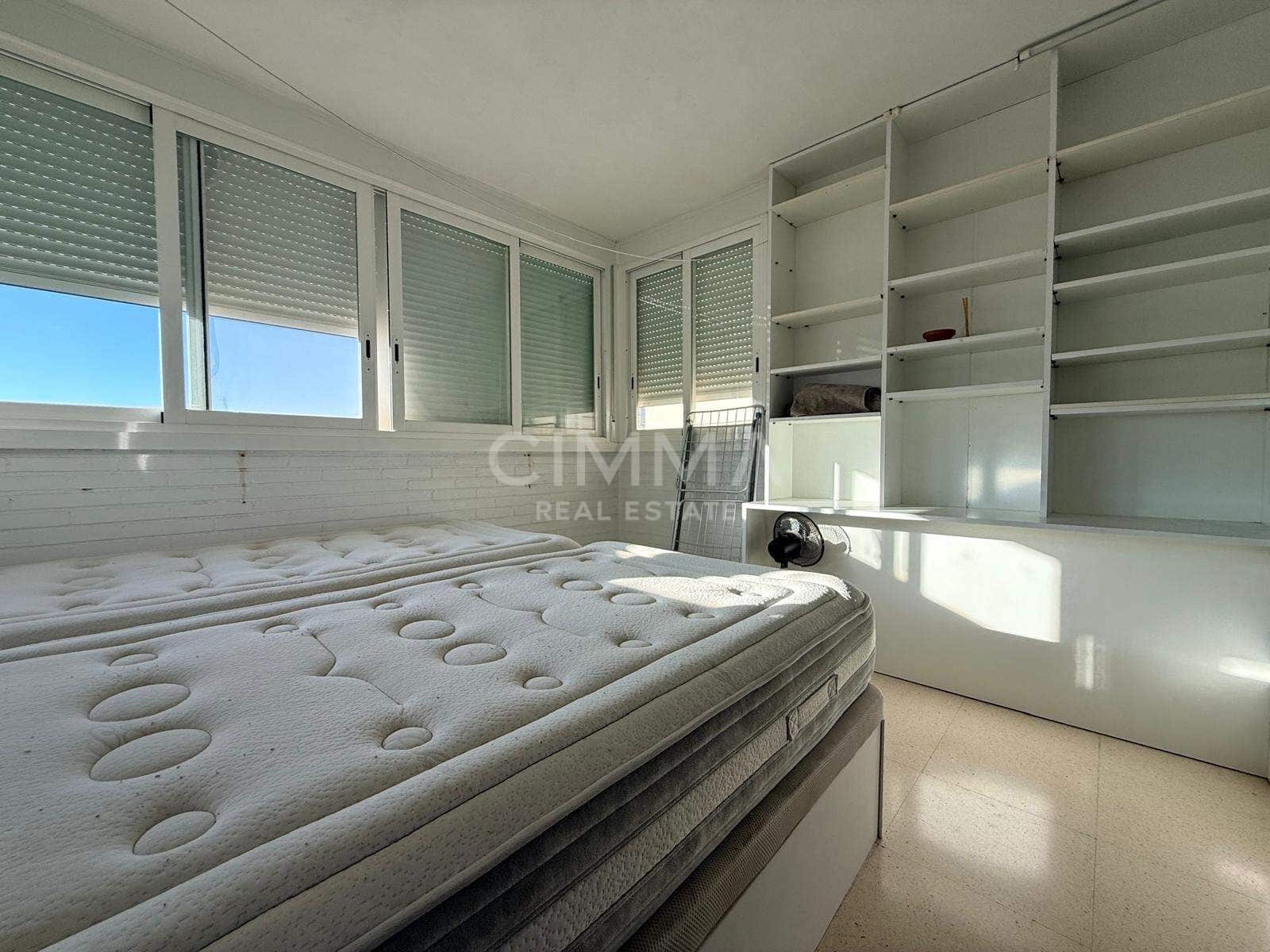 2 bedroom Apartment for sale in Benidorm with pool garage - € 265,000 (Ref: 9416039)