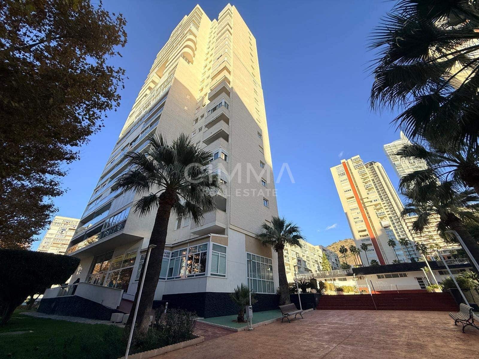 2 bedroom Apartment for sale in Benidorm with pool garage - € 265,000 (Ref: 9416039)