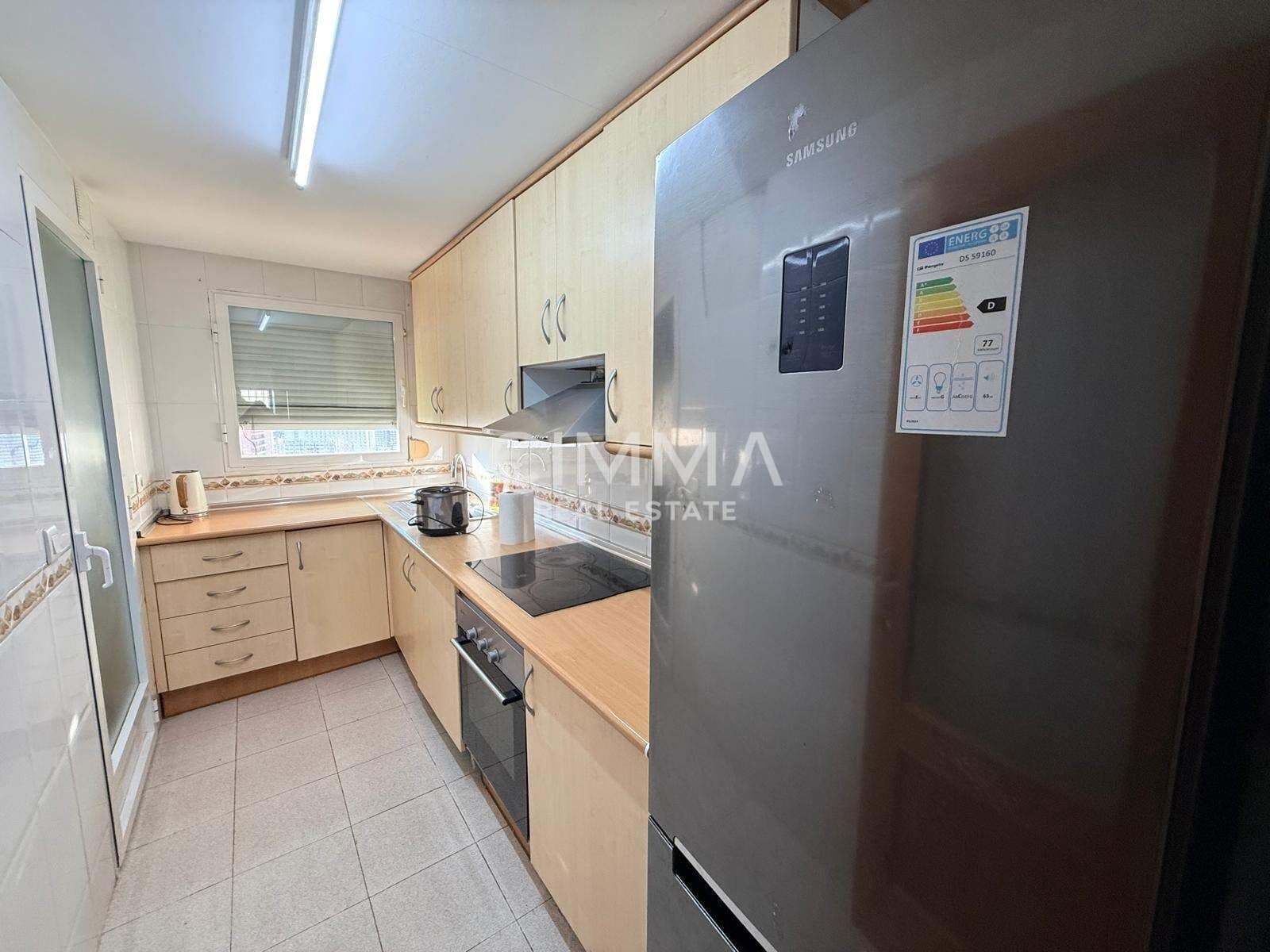 2 makuuhuone Huoneisto myytävänä paikassa Benidorm mukana uima-altaan 
autotalli - 250 000 € (Ref: 9416039)