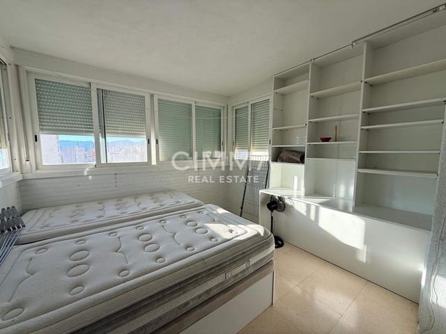 2 chambre Appartement à vendre à Rincón de Loix, Benidorm avec piscine garage - 250 000 € (Ref: 9416039)