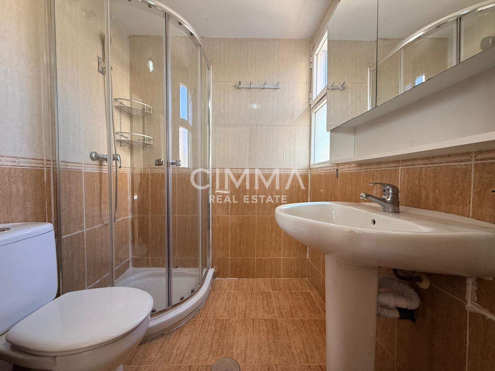 2 makuuhuone Huoneisto myytävänä paikassa Benidorm mukana uima-altaan 
autotalli - 250 000 € (Ref: 9416039)