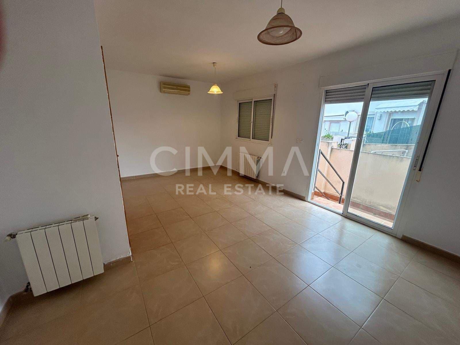 2 bedroom Apartment for sale in Polop with pool garage - € 223,000 (Ref: 9416040)