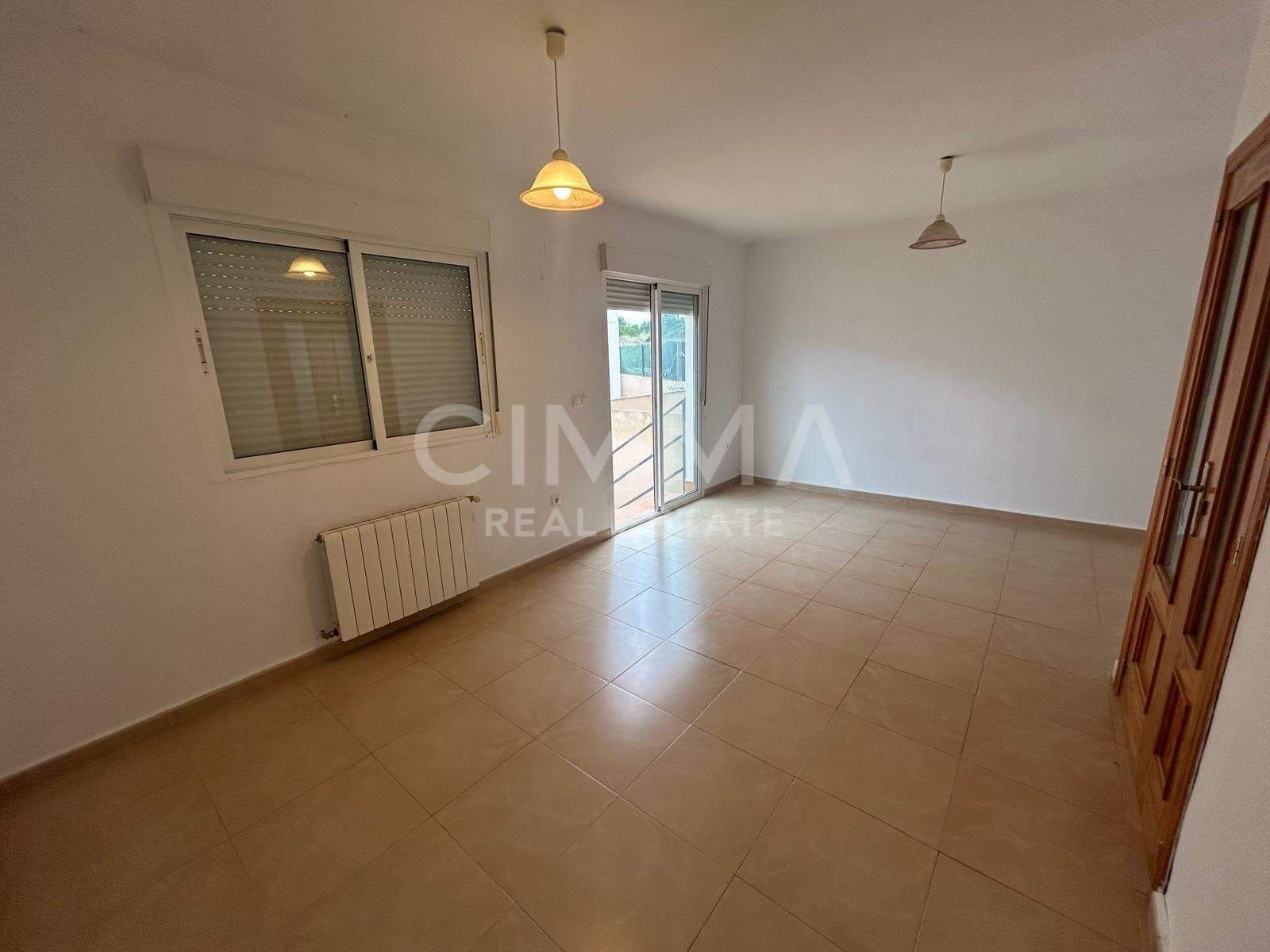2 bedroom Apartment for sale in Polop with pool garage - € 223,000 (Ref: 9416040)