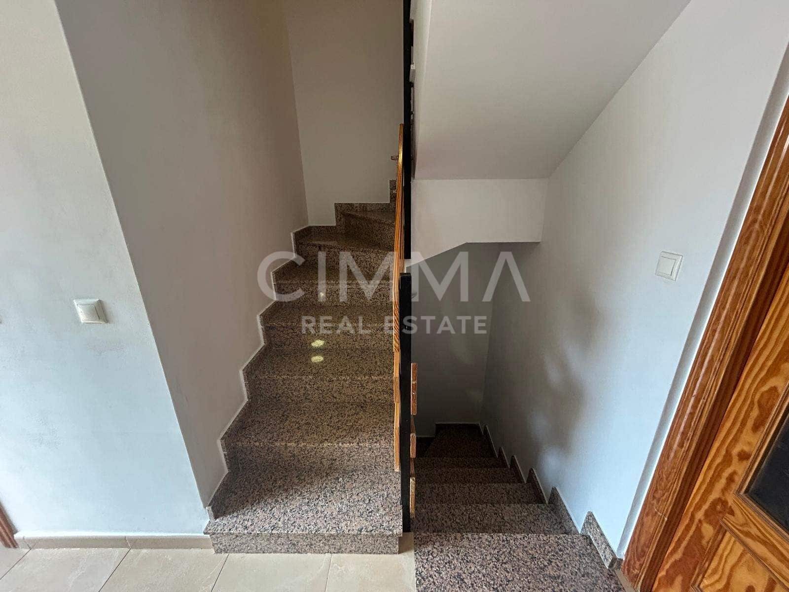 2 bedroom Apartment for sale in Polop with pool garage - € 223,000 (Ref: 9416040)