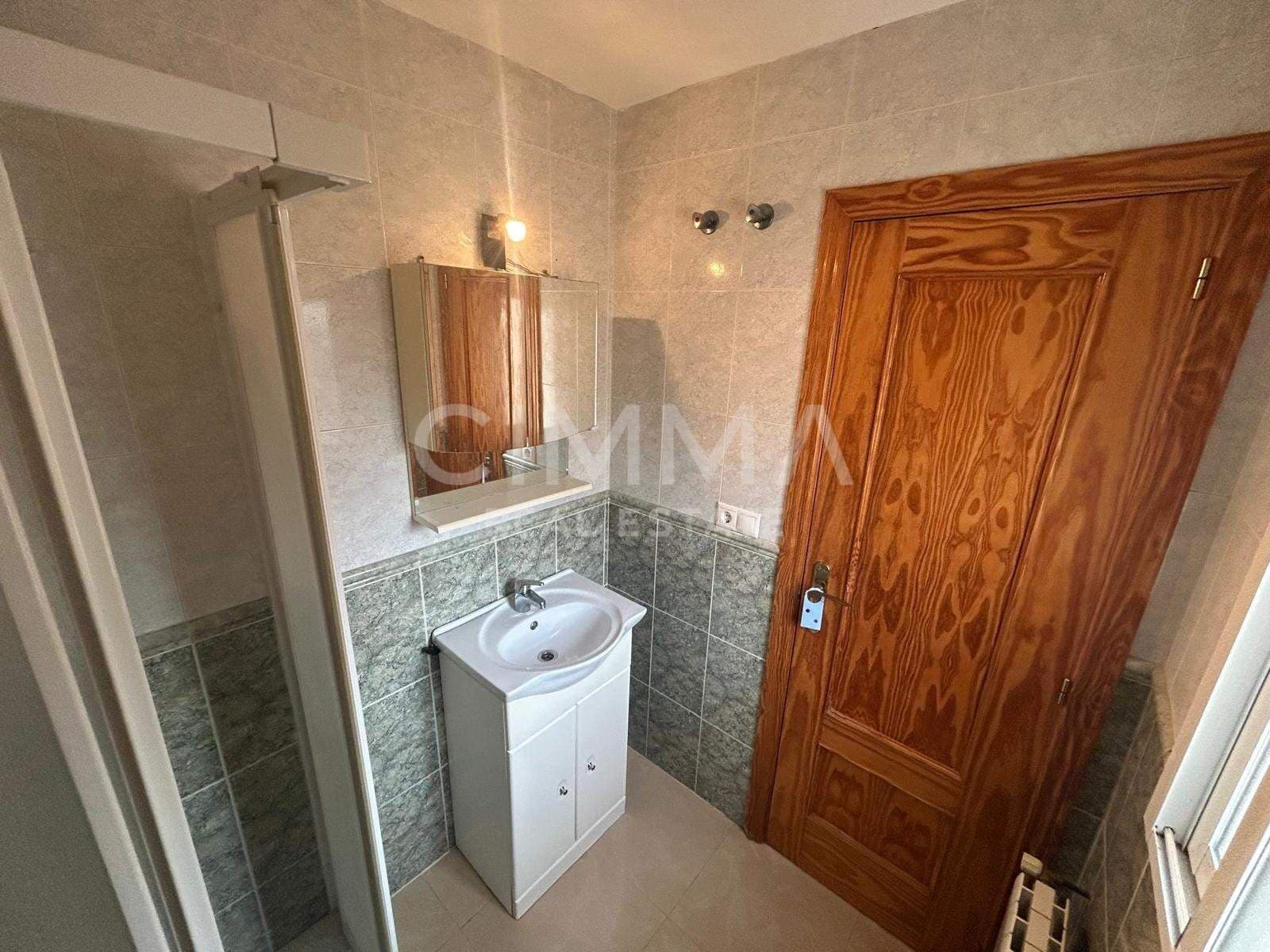 2 bedroom Apartment for sale in Polop with pool garage - € 223,000 (Ref: 9416040)