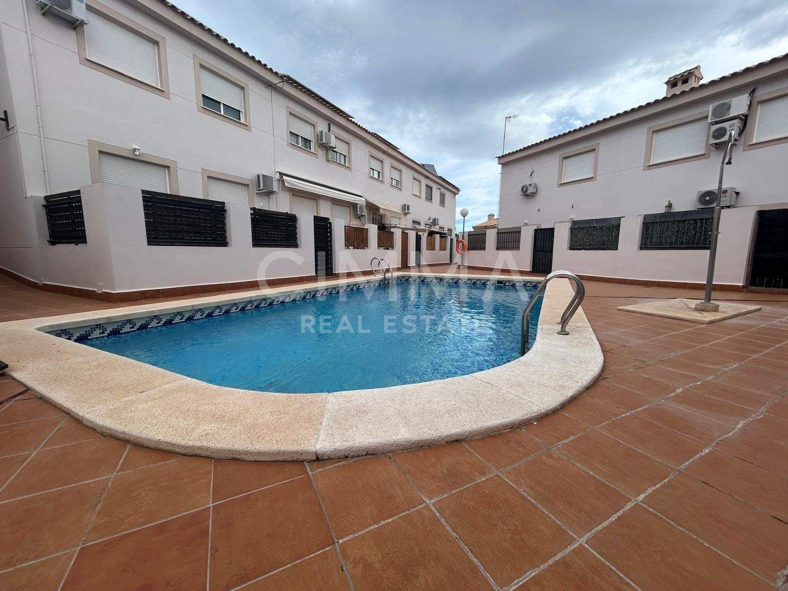 2 bedroom Apartment for sale in Polop with pool garage - € 223,000 (Ref: 9416040)