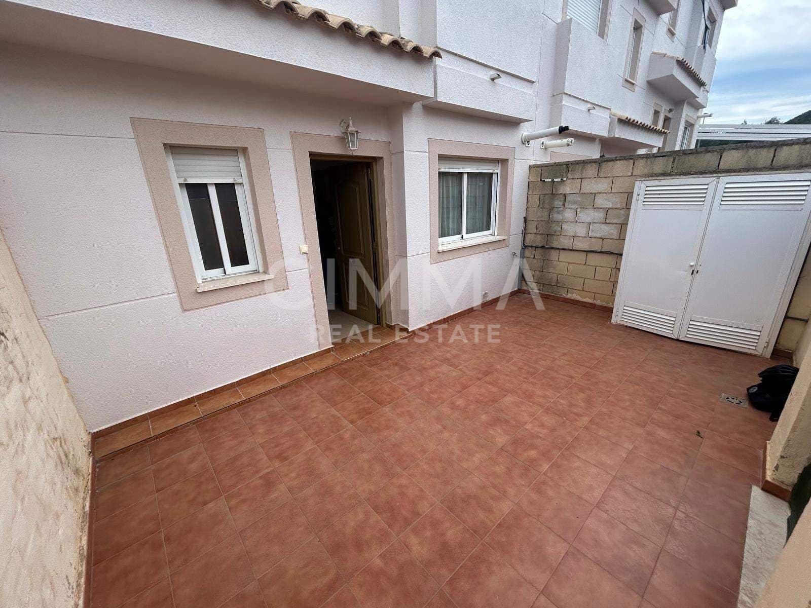 2 bedroom Apartment for sale in Polop with pool garage - € 223,000 (Ref: 9416040)