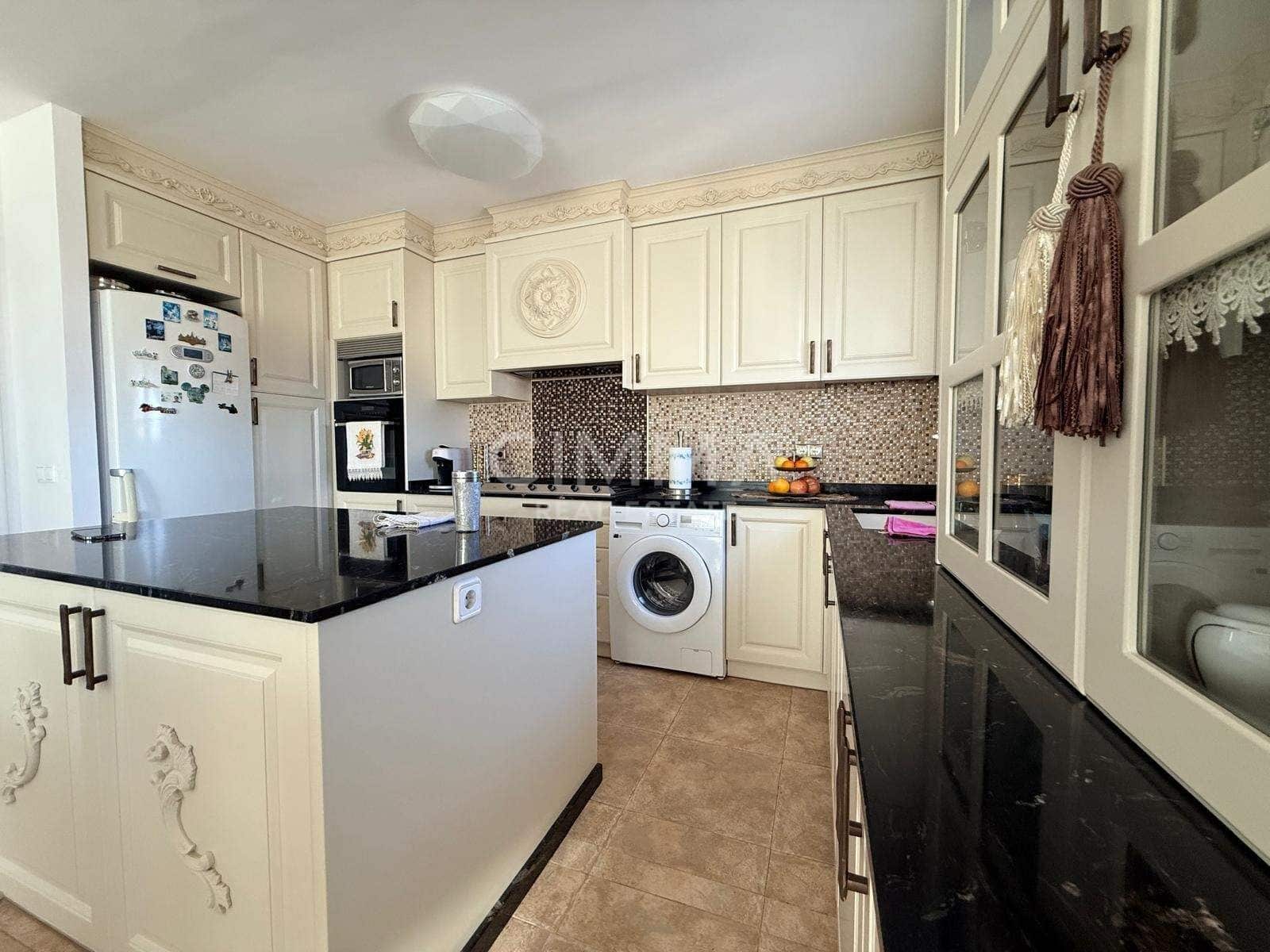 4 bedroom Villa for sale in La Nucia - € 550,000 (Ref: 9423969)