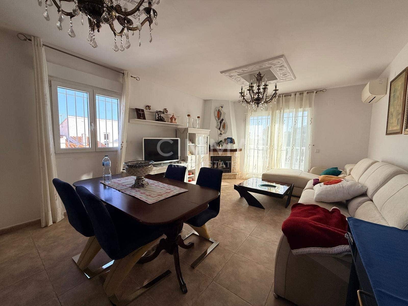 4 soveværelse Villa til salg i La Nucia med garage - € 520.000 (Ref: 9423969)