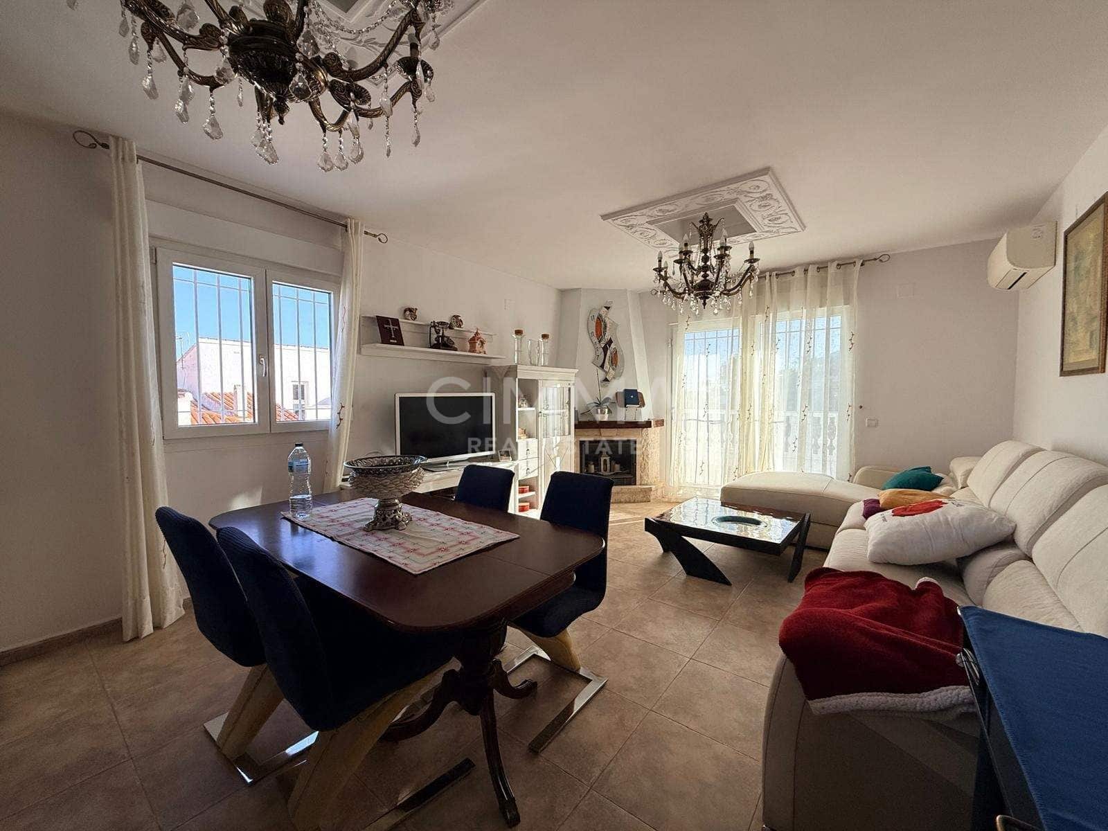 4 soveværelse Villa til salg i La Nucia med garage - € 520.000 (Ref: 9423969)