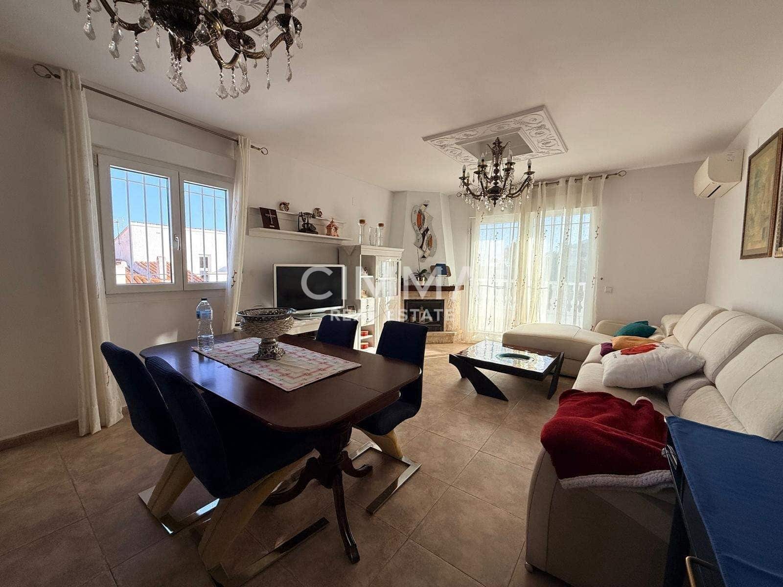 4 bedroom Villa for sale in La Nucia with garage - € 495,000 (Ref: 9423969)