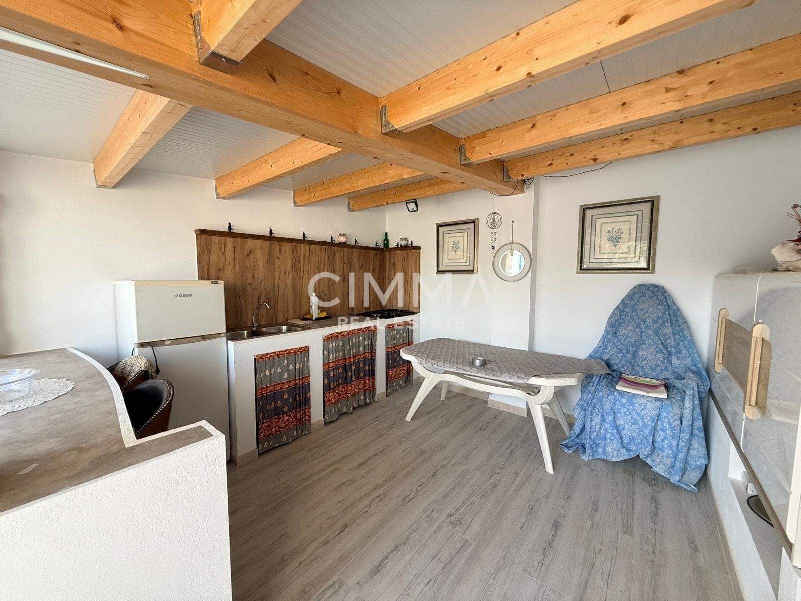 4 bedroom Villa for sale in La Nucia with garage - € 495,000 (Ref: 9423969)