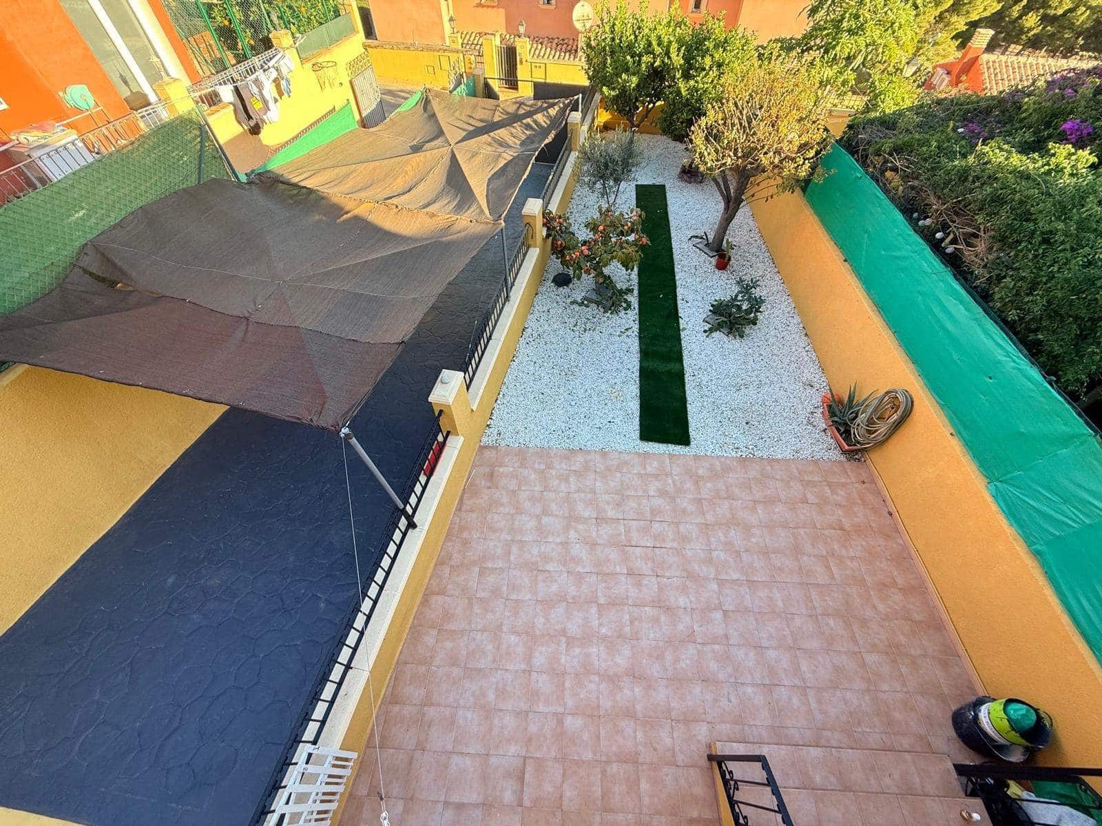 3 soveværelse Rækkehus til salg i La Nucia med garage - € 315.000 (Ref: 9427425)