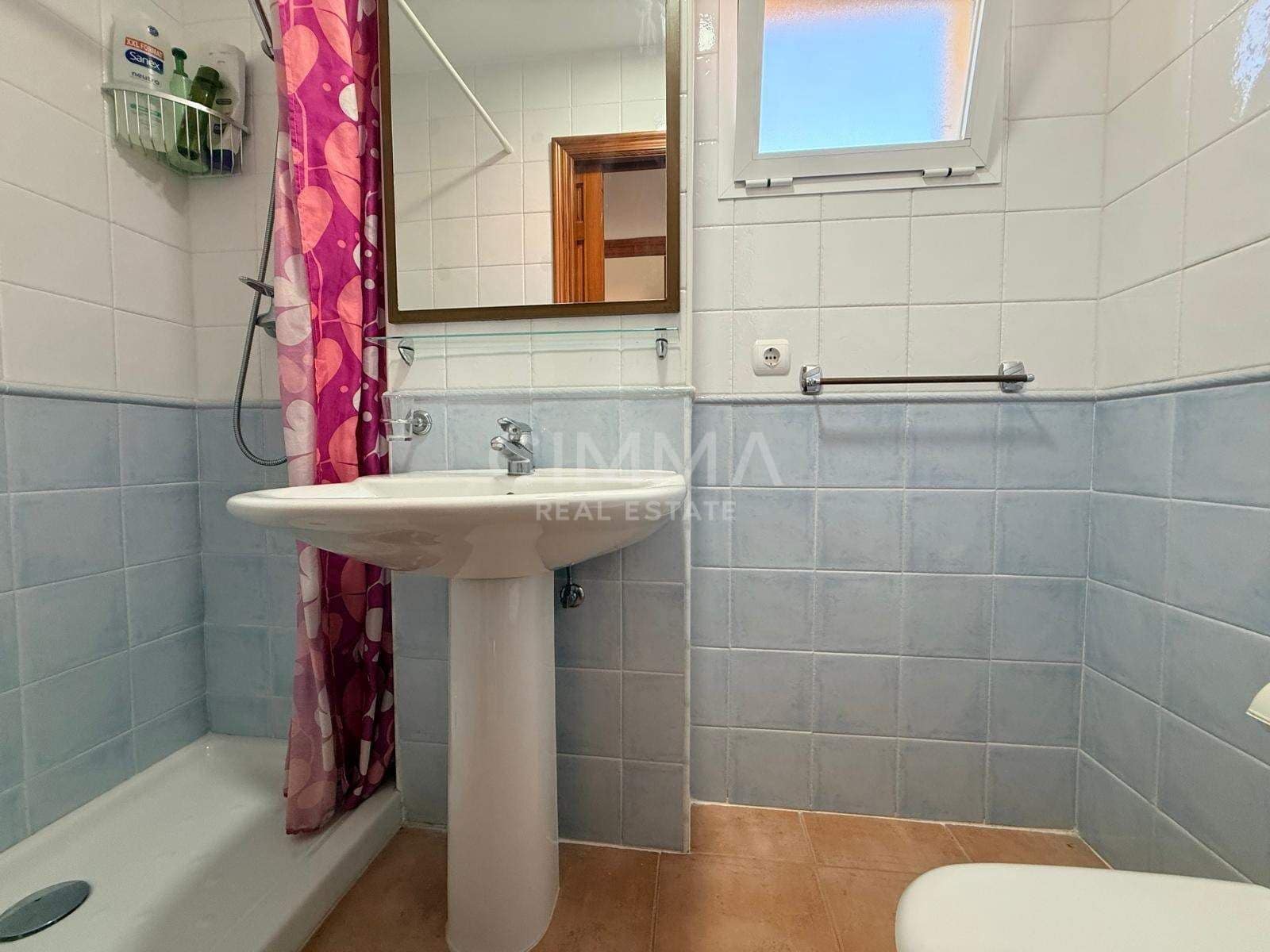 3 Zimmer Reihenhaus zu verkaufen in La Nucia mit Garage - 315.000 € (Ref: 9427425)