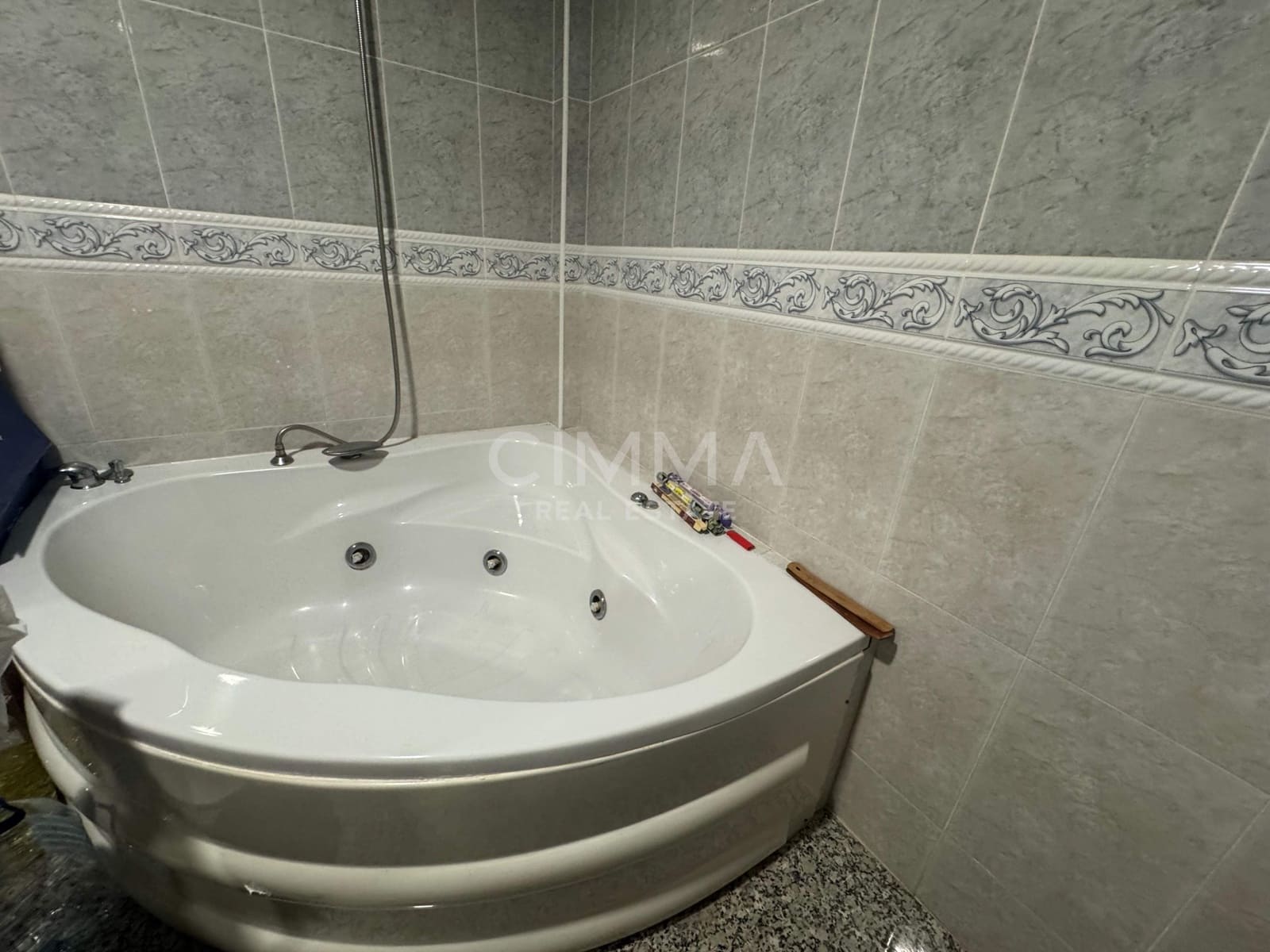 3 makuuhuone Asunto myytävänä paikassa La Nucia - 265 000 € (Ref: 9431011)