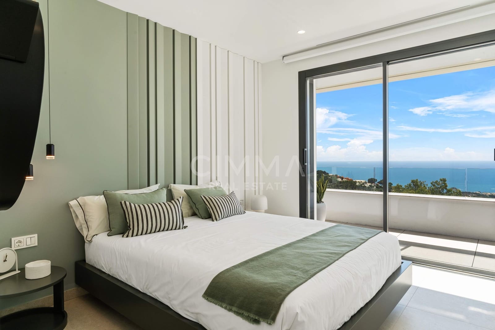 4 bedroom Villa for sale in Altea with pool - € 2,135,000 (Ref: 9431012)