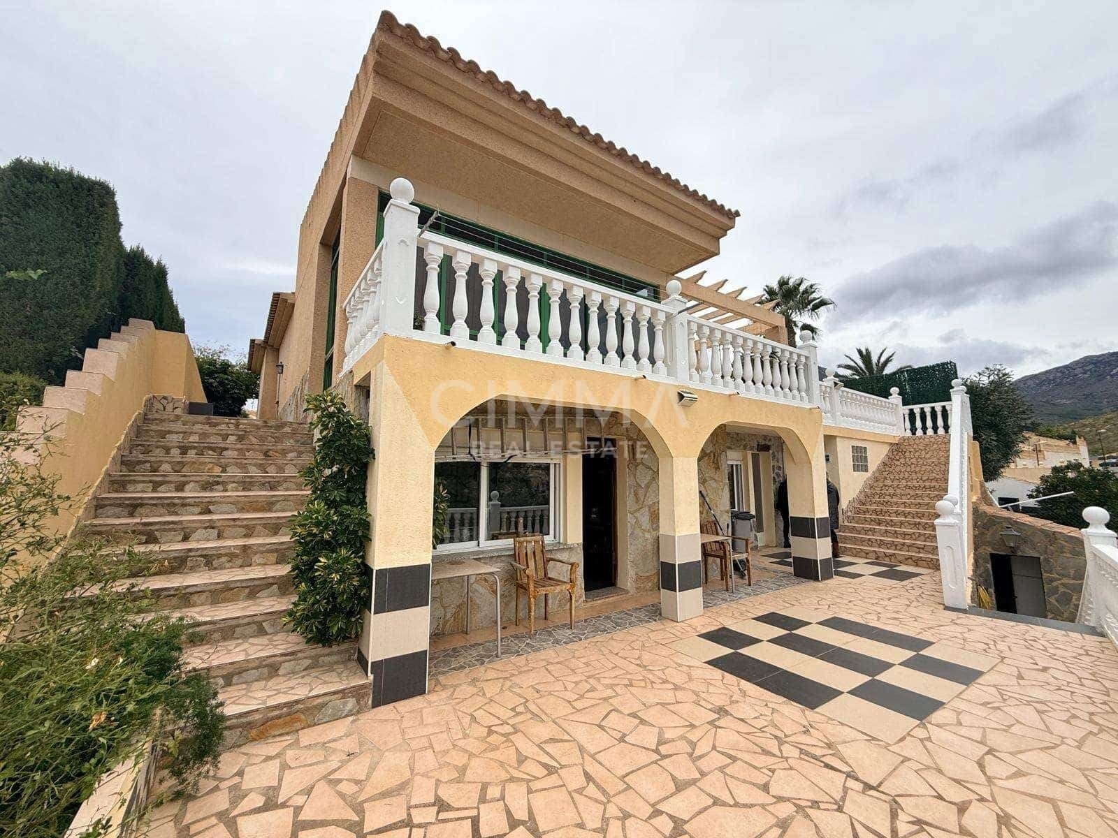 3 chambre Villa/Maison à vendre à La Nucia avec garage - 560 000 € (Ref: 9440222)