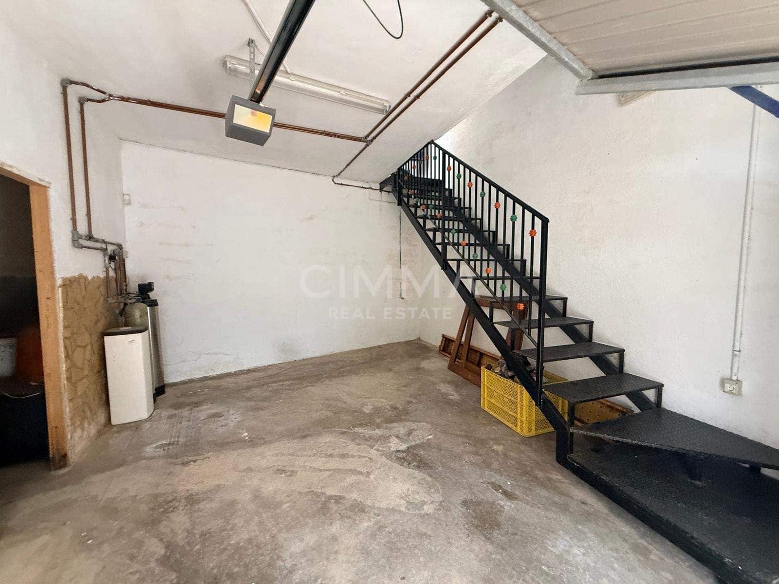 Chalet de 3 habitaciones en La Nucia en venta con piscina garaje - 560.000 € (Ref: 9440222)