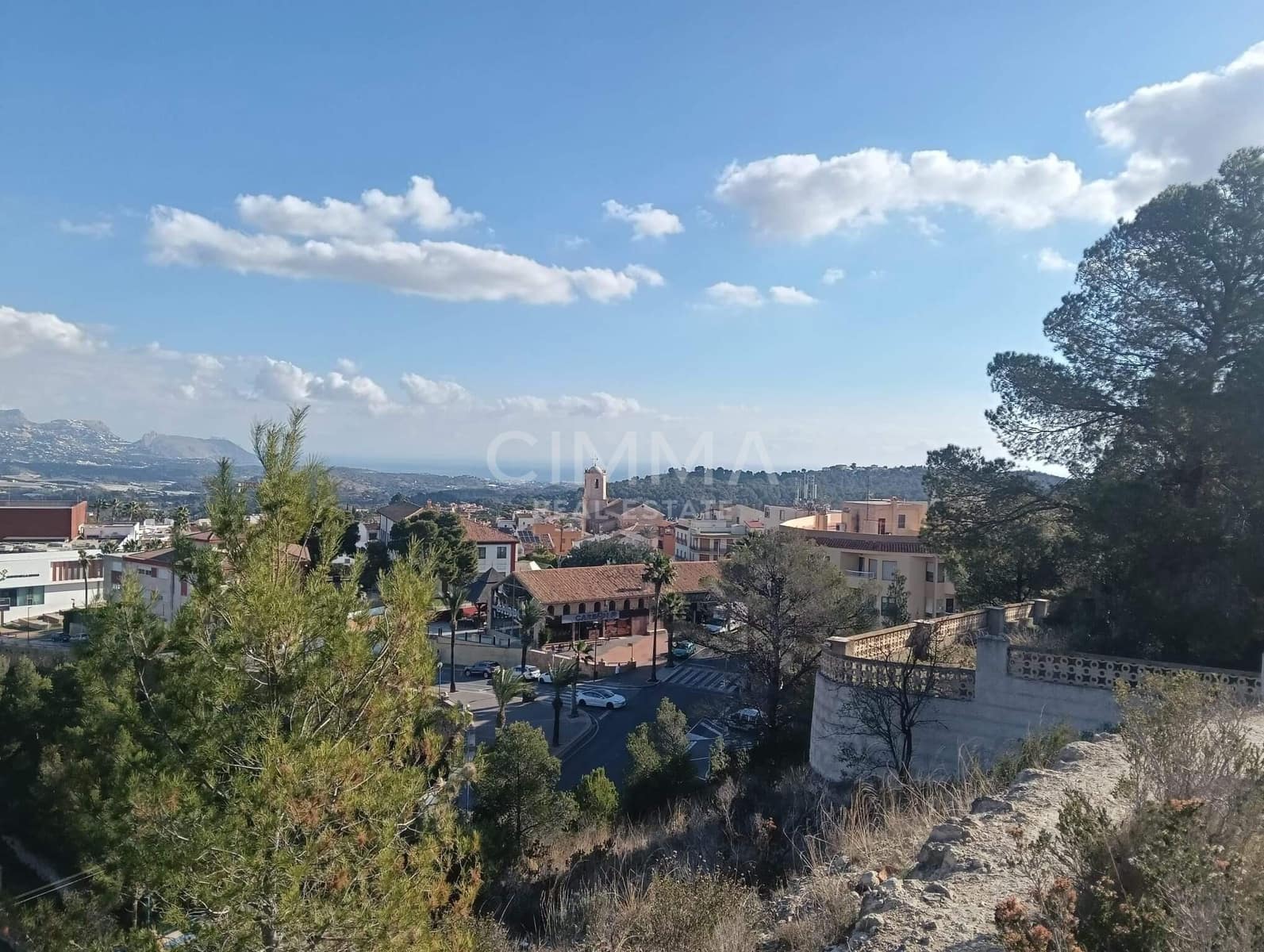 7 bedroom Villa for sale in La Nucia with garage - € 630,000 (Ref: 9456487)