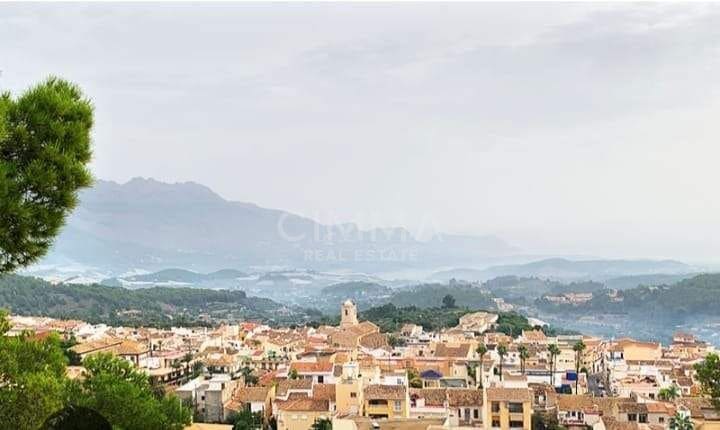 7 sypialnia Willa na sprzedaż w La Nucia z garażem - 840 000 € (Ref: 9456487)