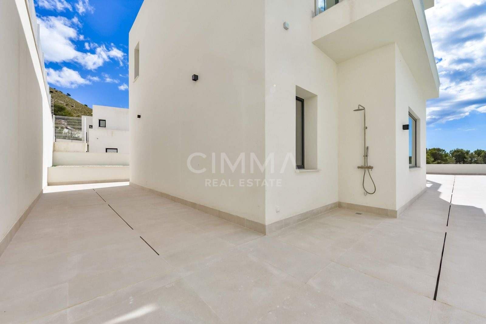 7 quarto Moradia para venda em Finestrat com piscina garagem - 1 900 000 € (Ref: 9524491)