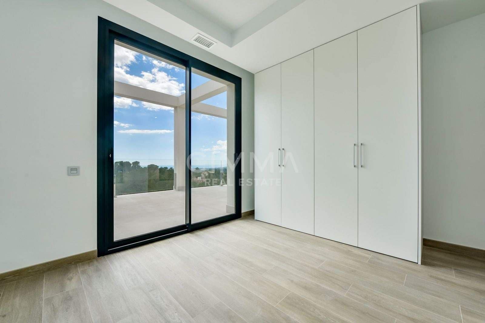 7 quarto Moradia para venda em Finestrat com piscina garagem - 1 900 000 € (Ref: 9524491)