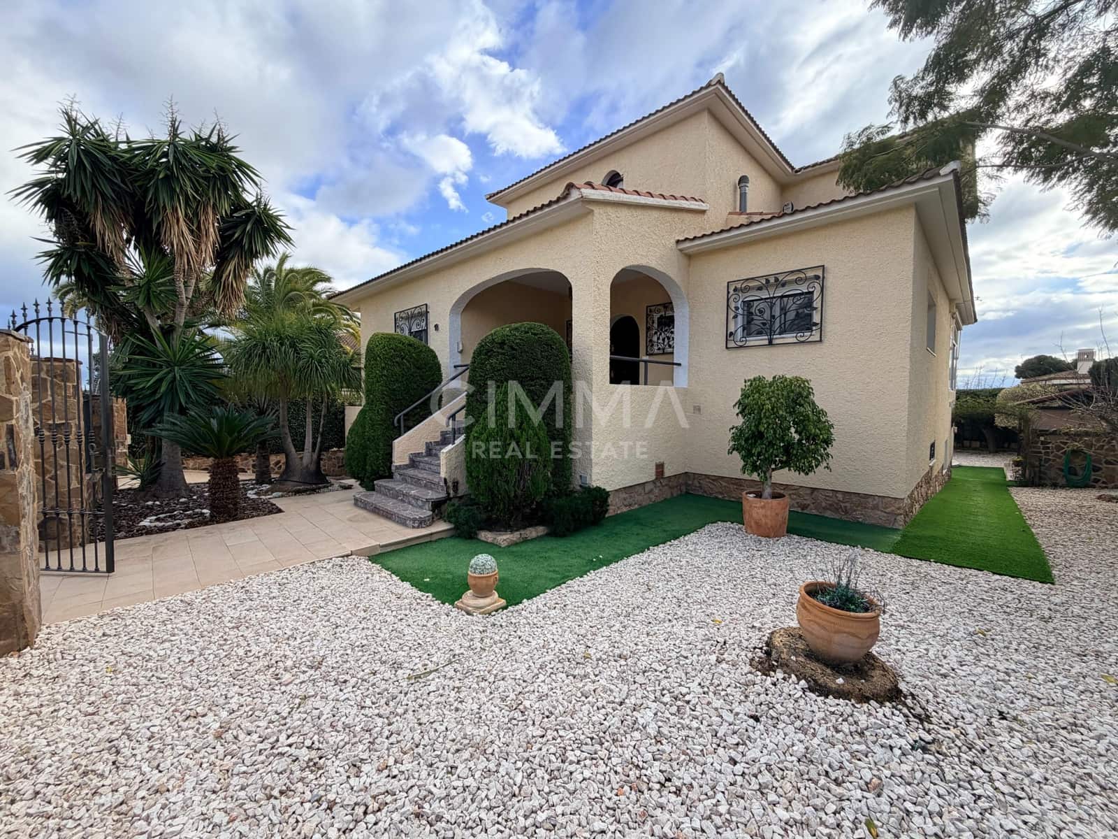 4 sovrum Villa till salu i Benidorm med garage - 995 000 € (Ref: 9527852)