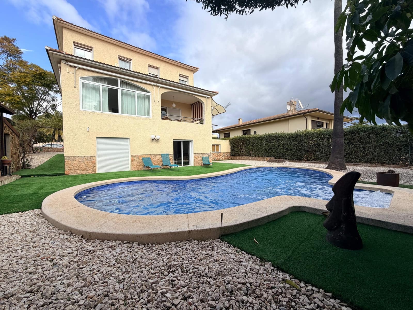 4 sovrum Villa till salu i Benidorm med garage - 995 000 € (Ref: 9527852)