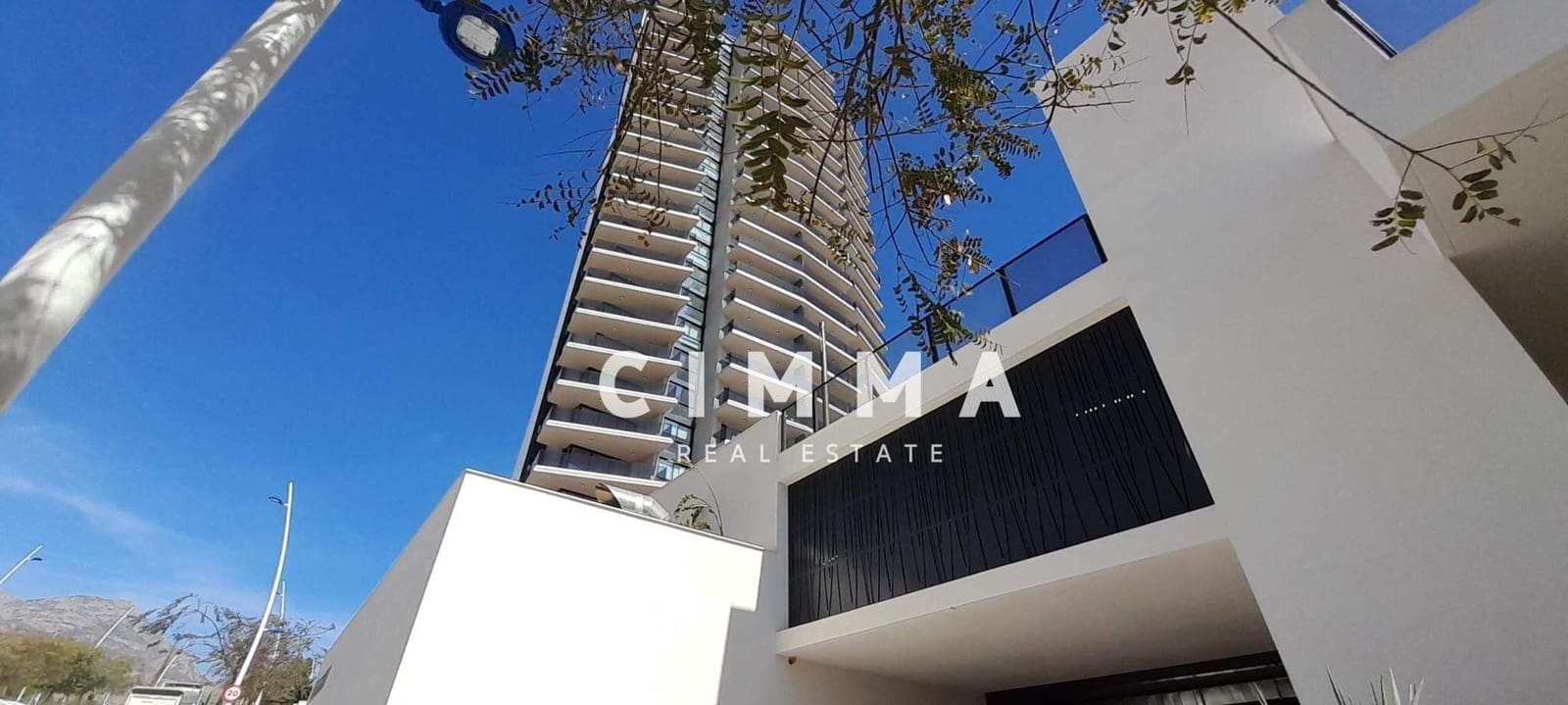 2 sovrum Lägenhet till salu i Benidorm med pool - 626 316 € (Ref: 9527853)