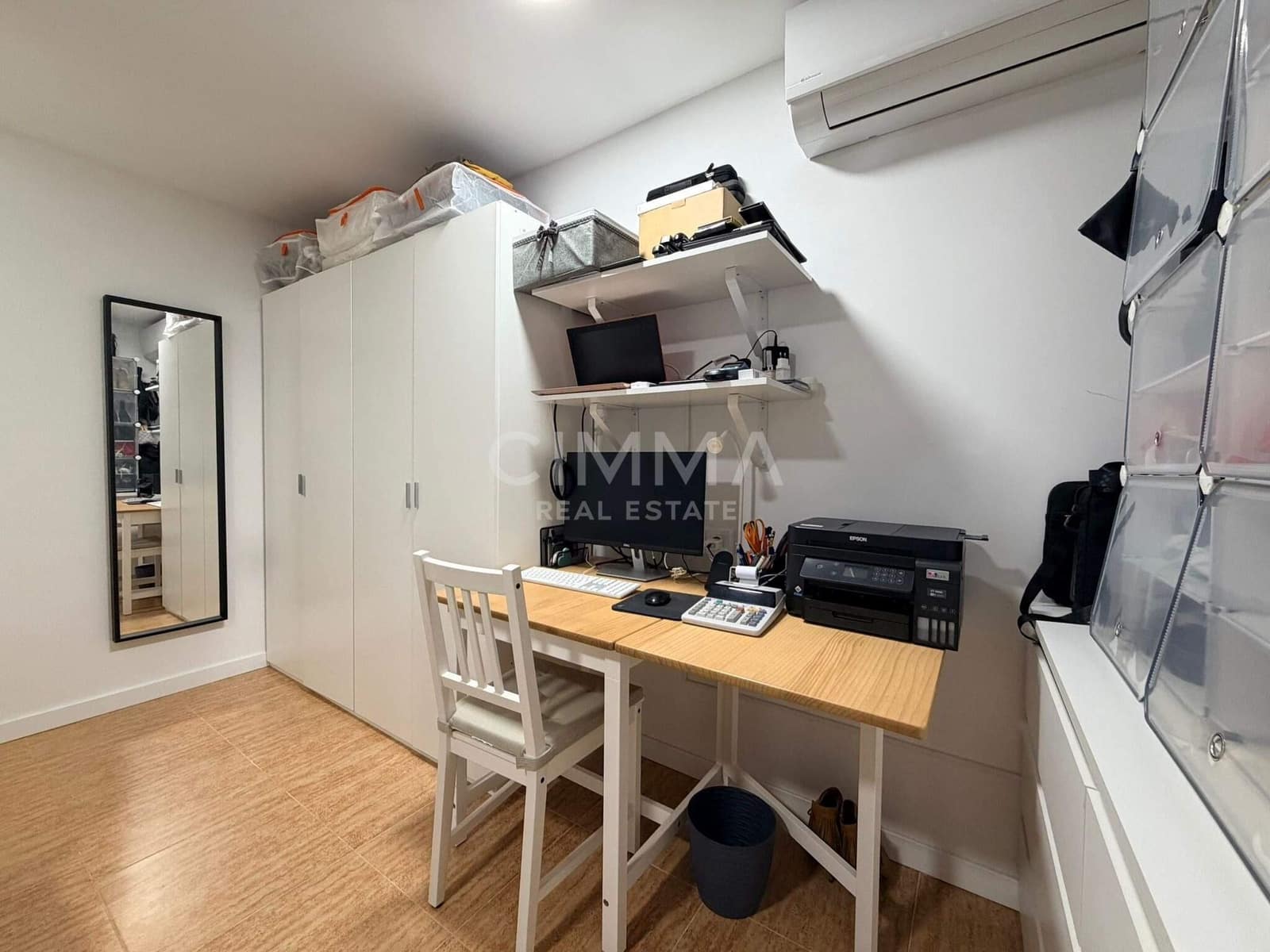 4 makuuhuone Huvila myytävänä paikassa Polop mukana 
autotalli - 575 000 € (Ref: 9586716)