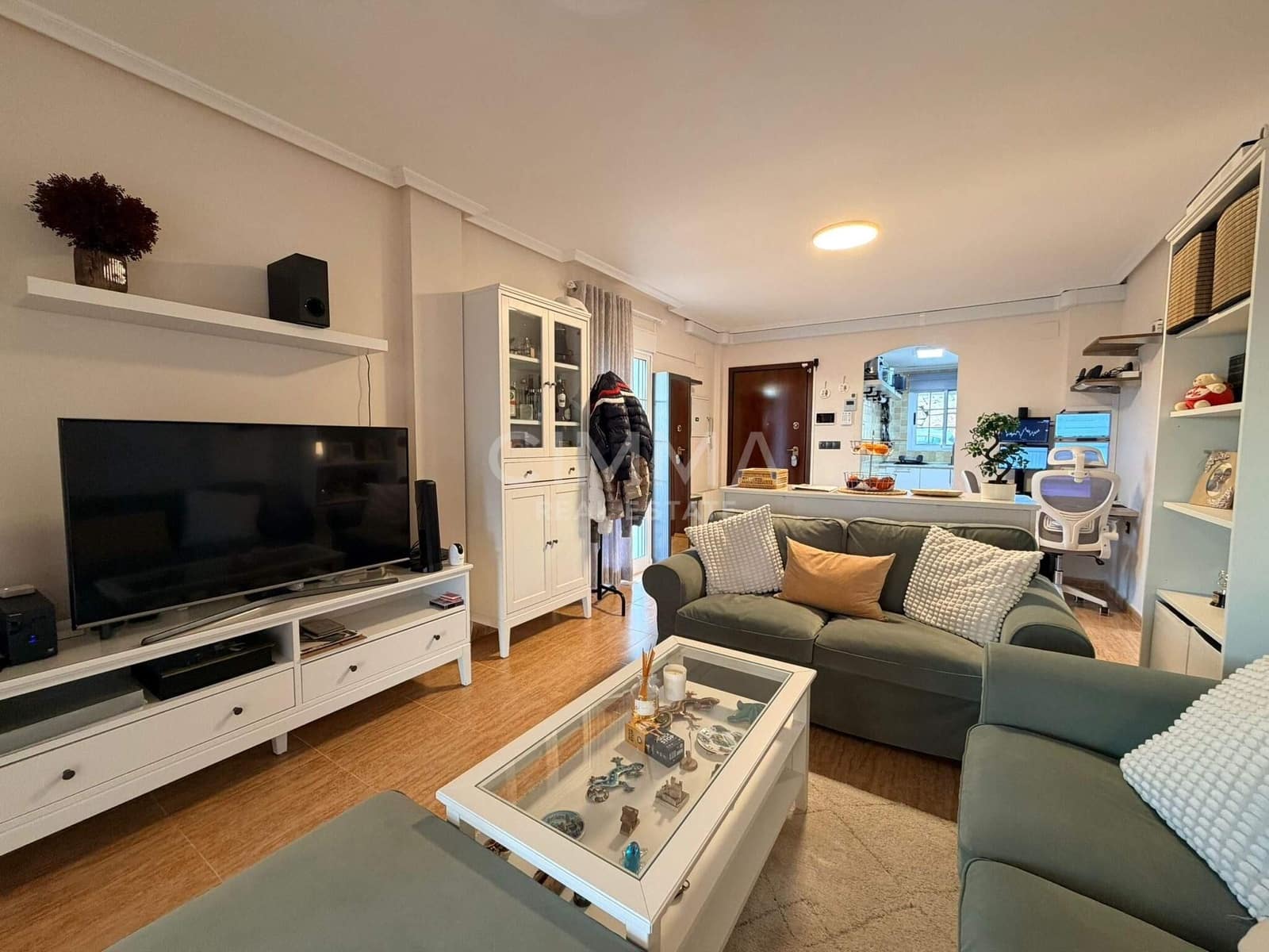 4 makuuhuone Huvila myytävänä paikassa Polop mukana 
autotalli - 575 000 € (Ref: 9586716)