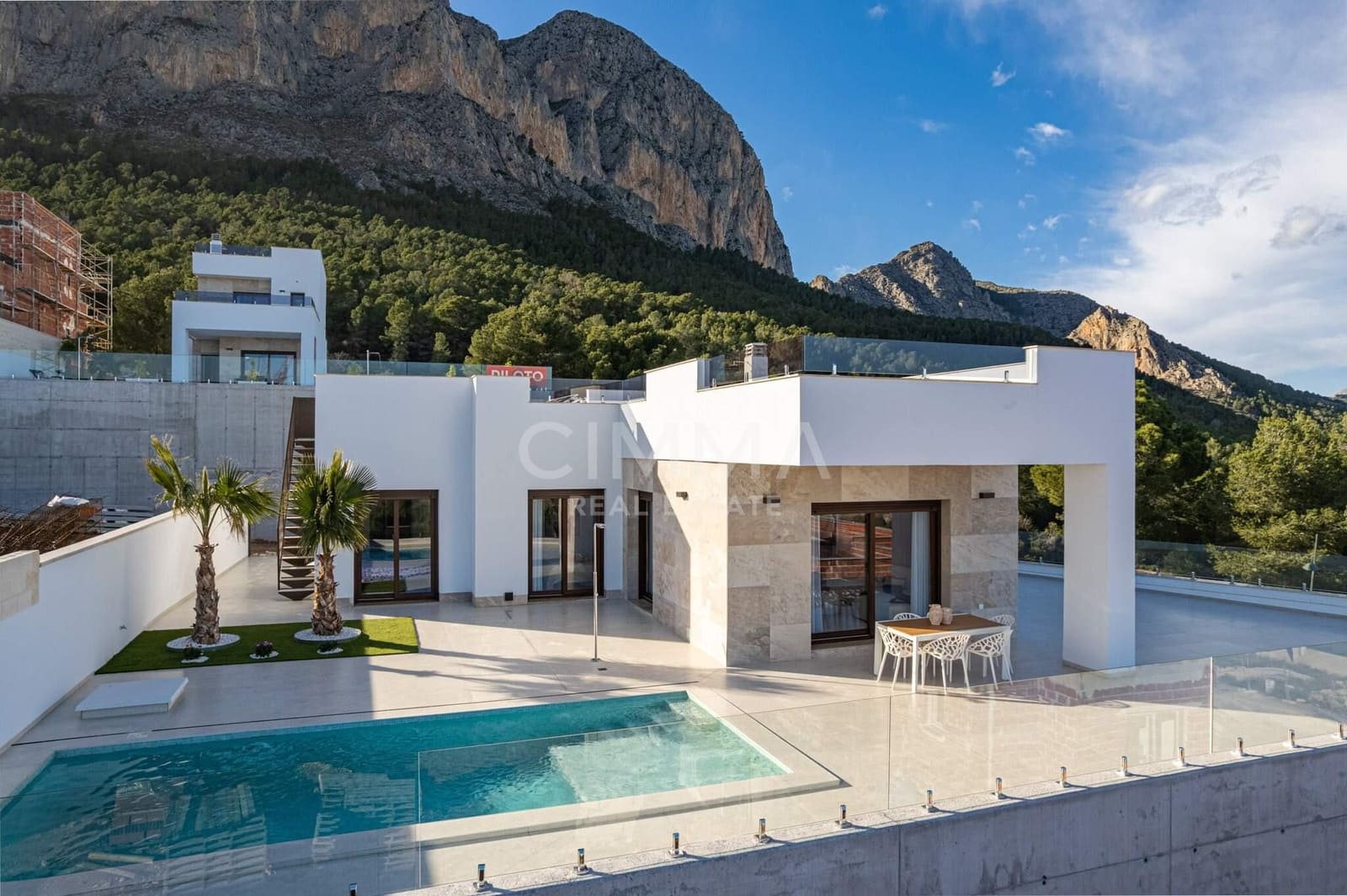 3 makuuhuone Huvila myytävänä paikassa Polop mukana uima-altaan - 649 000 € (Ref: 9586717)