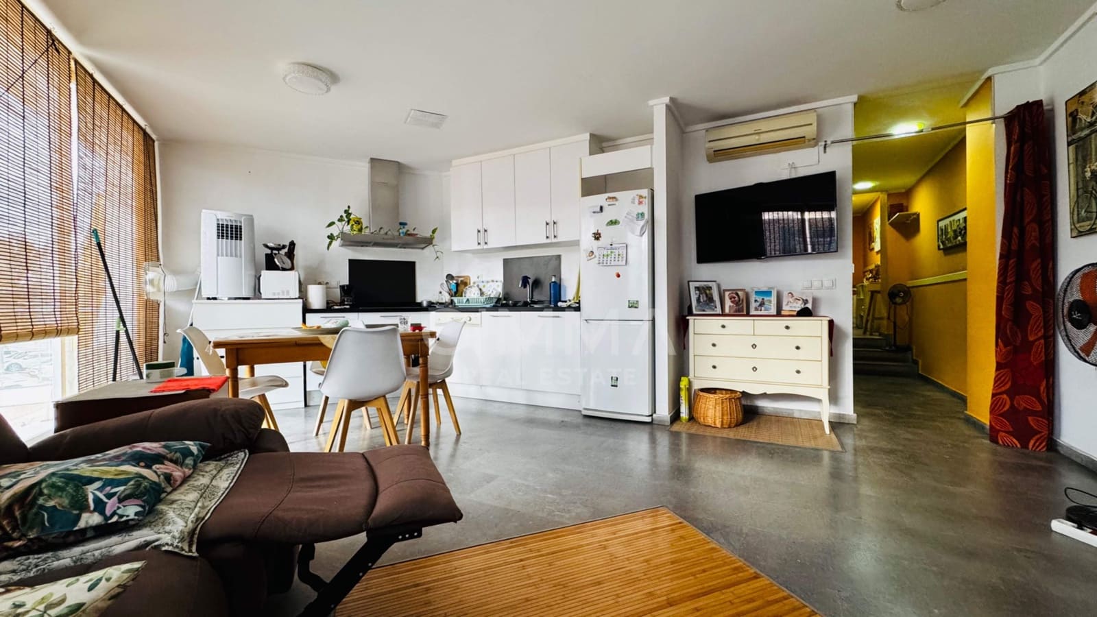 2 bedroom Flat for sale in Altea - € 250,000 (Ref: 9596375)