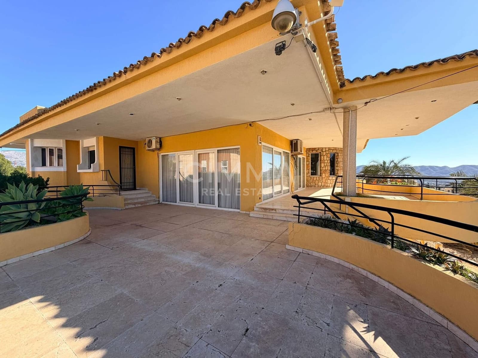 8 camera da letto Villa in vendita in La Nucia con piscina garage - 1.250.000 € (Rif: 9599680)