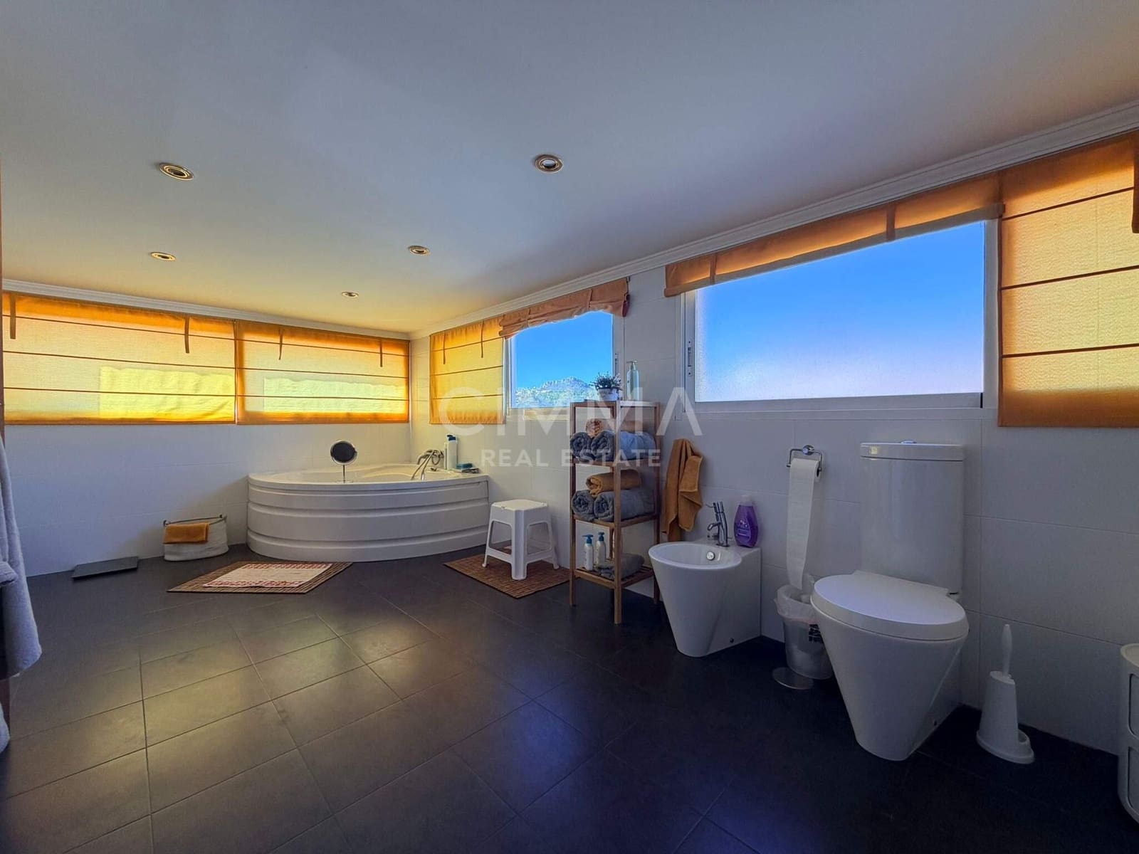 8 camera da letto Villa in vendita in La Nucia con piscina garage - 1.250.000 € (Rif: 9599680)