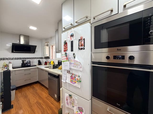 3 soveværelse Lejlighed til salg i La Nucia Pueblo  , La Nucia - € 193.000 (Ref: 9611408)