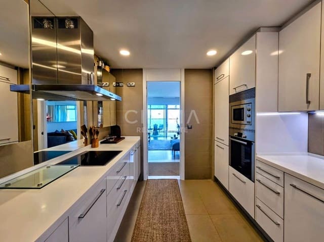 2 camera da letto Appartamento in vendita in Playa Poniente, Benidorm con garage - 579.000 € (Rif: 9619480)