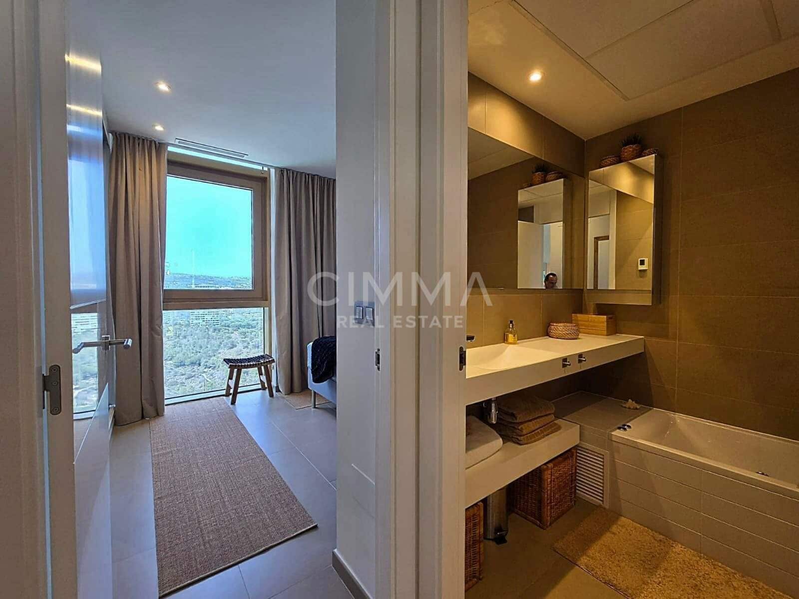 2 camera da letto Appartamento in vendita in Benidorm con garage - 579.000 € (Rif: 9619480)