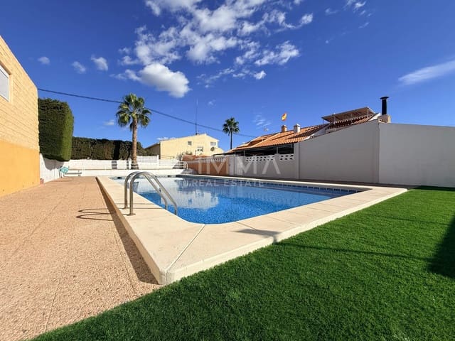 4 slaapkamer Villa te koop in Coloma  , La Nucia met garage - € 295.000 (Ref: 9625894)