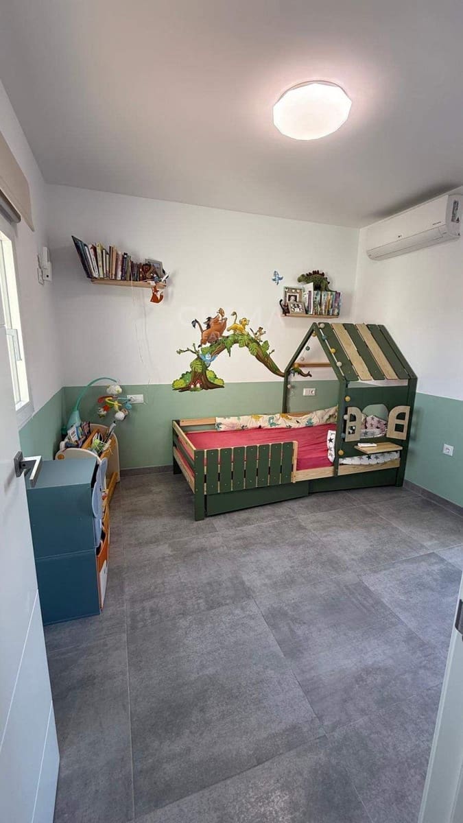 3 quarto Moradia em Banda para venda em La Nucia com garagem - 340 000 € (Ref: 9666747)