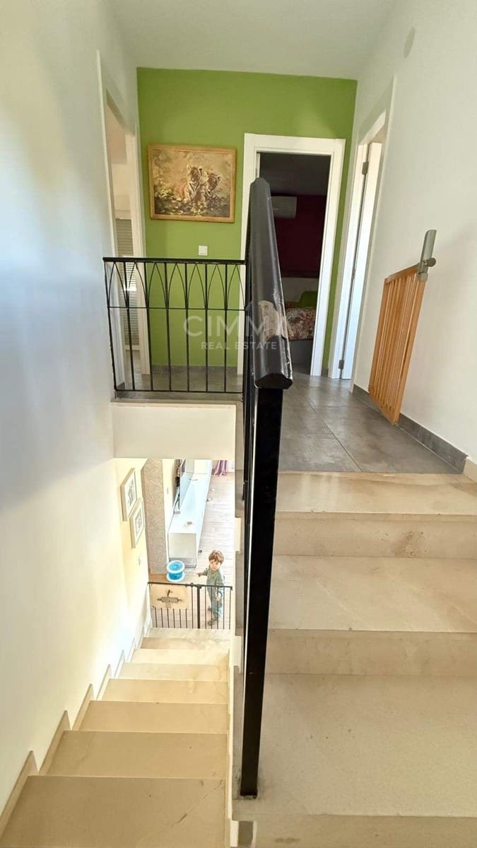 3 quarto Moradia em Banda para venda em La Nucia com garagem - 340 000 € (Ref: 9666747)