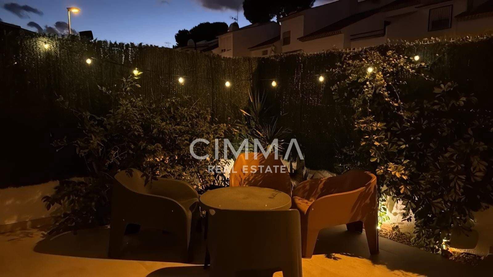 3 bedroom Terraced Villa for sale in La Nucia with garage - € 340,000 (Ref: 9666747)