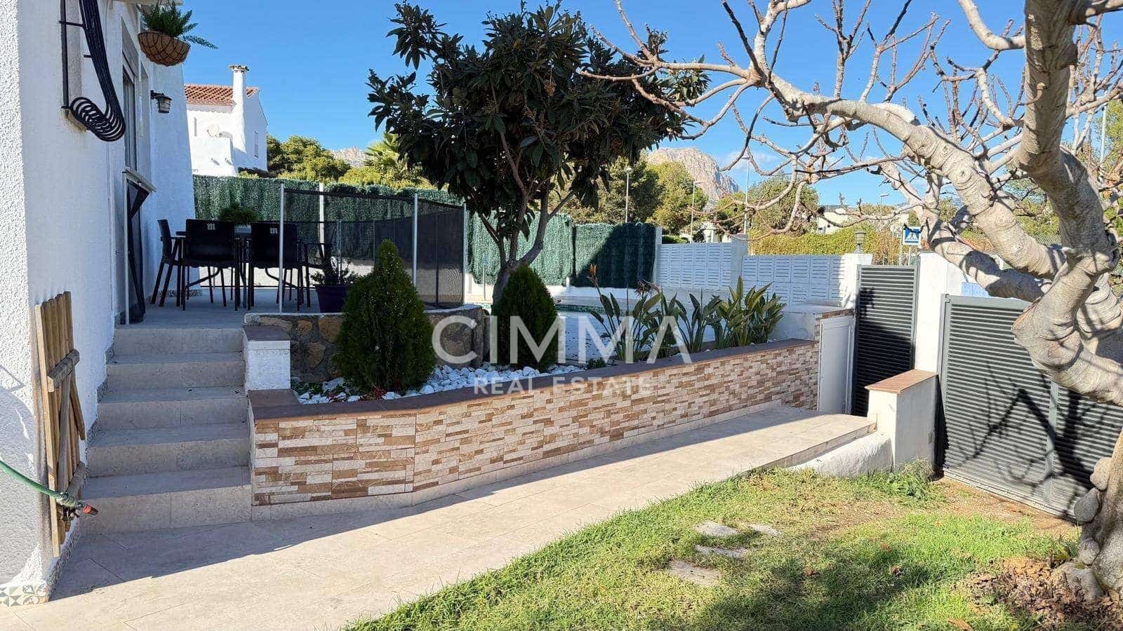 3 bedroom Terraced Villa for sale in La Nucia with garage - € 340,000 (Ref: 9666747)